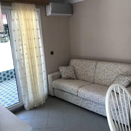 Appartement Meandros Center 2